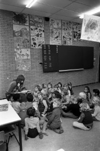 Een kleuterklas in de school, Bestanddeelnr 926-8522