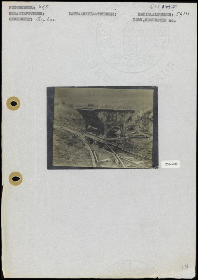 Een kipkar, Bestanddeelnr 256-2061
