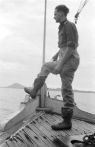 Een militair op een schip, Bestanddeelnr 185-2-3