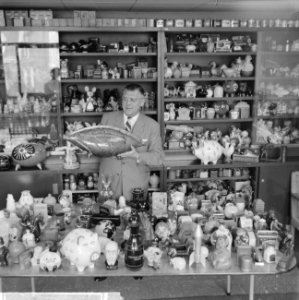 Een na de grootste collectie spaarpotten van de wereld, Bestanddeelnr 914-4331