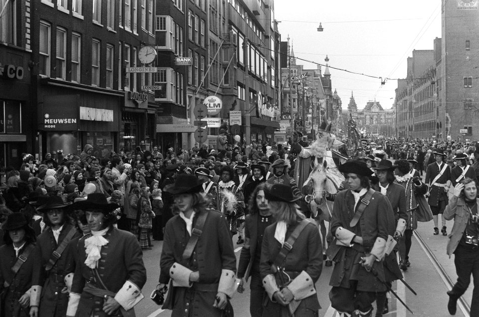 Een overzicht van de optocht, Bestanddeelnr 926-8318