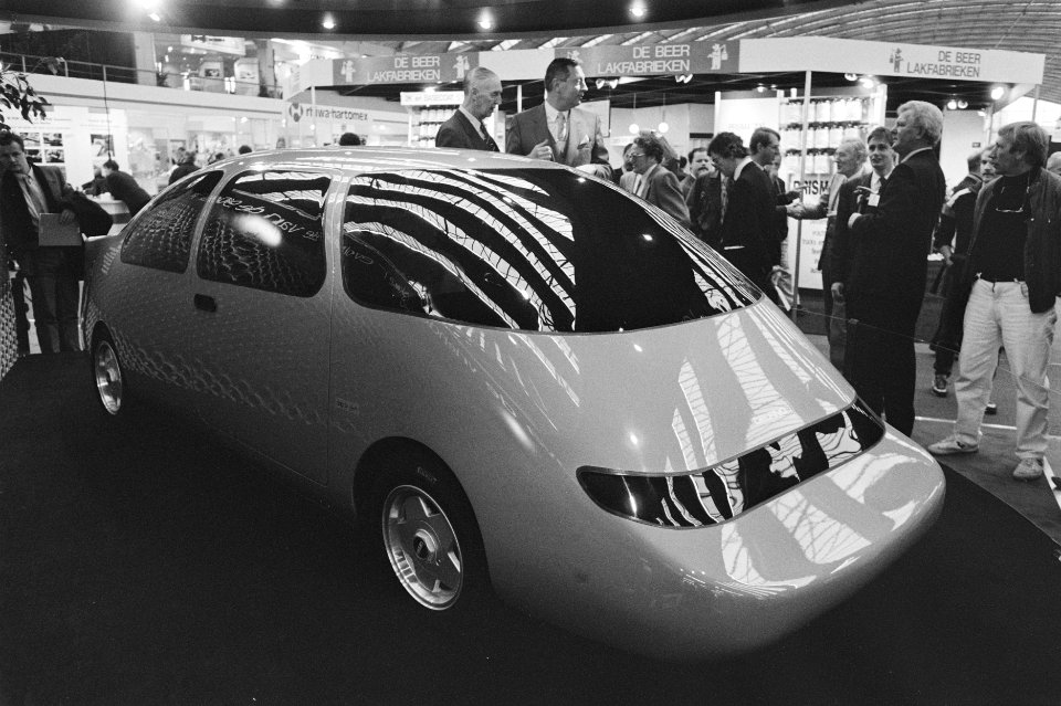 Een prototype van een supergestroomlijnde auto zoals ontworpen in 1947 door Huge, Bestanddeelnr 934-4208