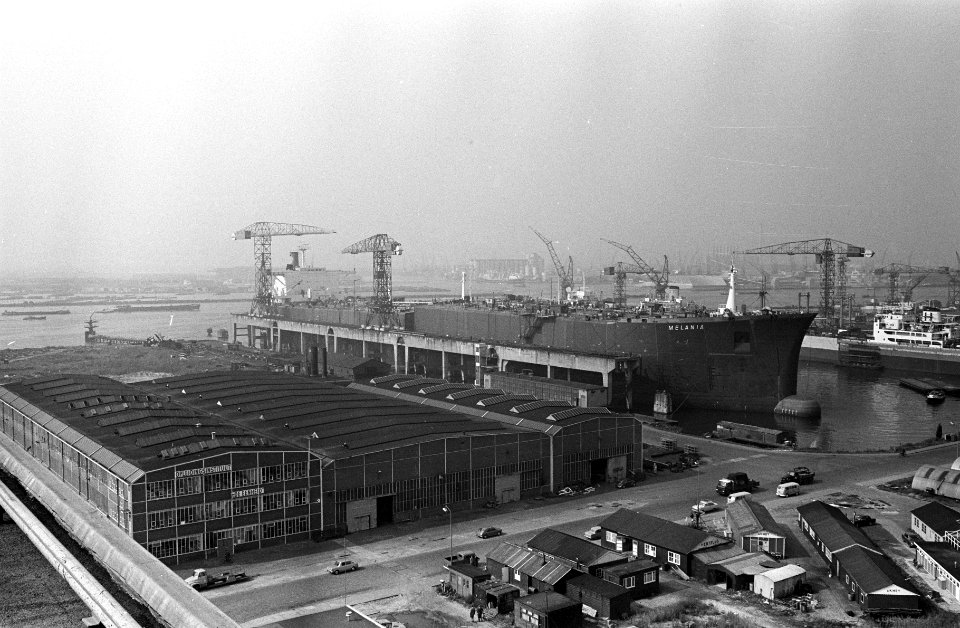 Een overzicht van het scheepsbouwterrein, Bestanddeelnr 921-6628