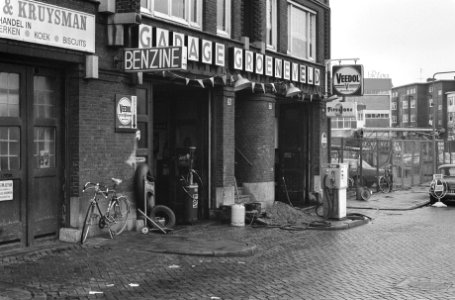 Een tankstation, Bestanddeelnr 926-9431