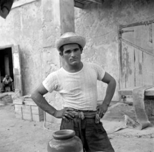 Een Venezolaan in Willemstad op Curaçao, Bestanddeelnr 252-7266