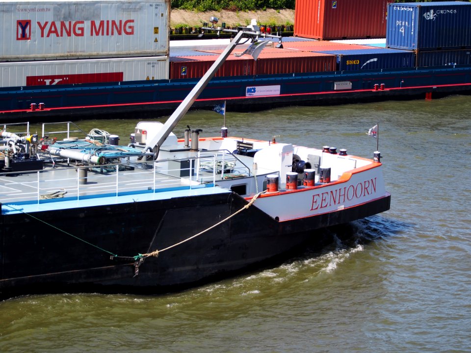 Eenhoorn - ENI 02325525, Amsterdam-Rijn kanaal, pic1