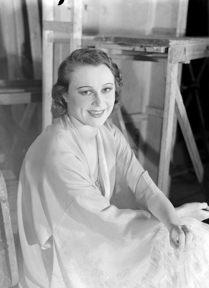 Eerste ballerina Loda Halama in Teatr Wielki, Bestanddeelnr 190-1213