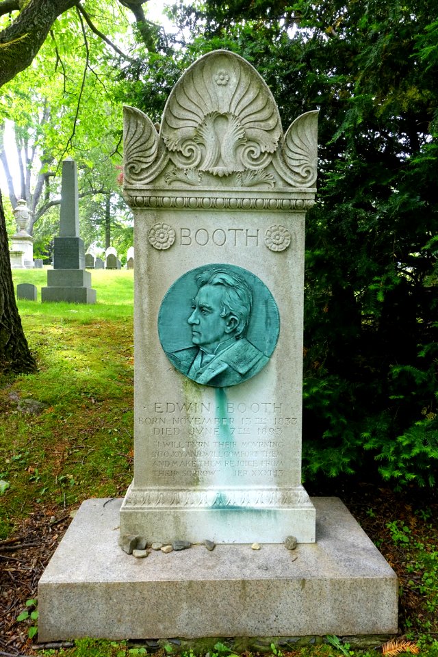 Edwin Booth - Mount Auburn Cemetery - DSC04311