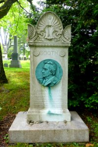 Edwin Booth - Mount Auburn Cemetery - DSC04311