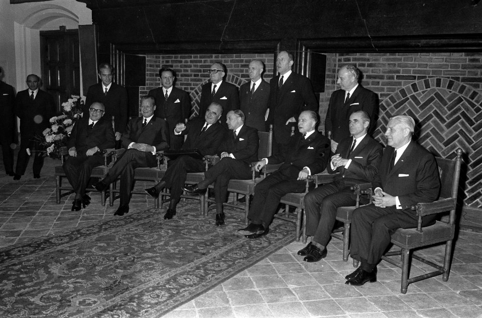 EEG-Topconferentie in Den Haag . Opening. Rumor, Brandt, Pompidou, De Jong , Eys, Bestanddeelnr 923-0353