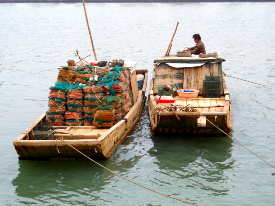 Eel nets in Haikou 01