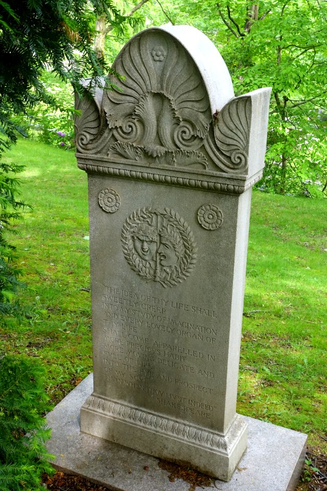 Edwin Booth back - Mount Auburn Cemetery - DSC04301