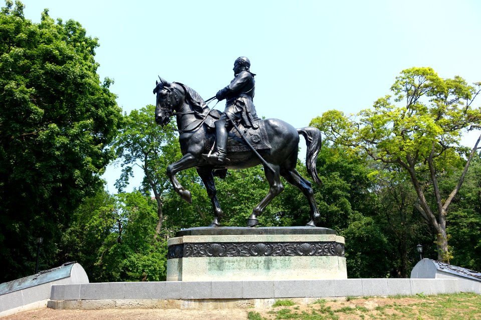 Edward VII Monument - Toronto, Canada - DSC00219