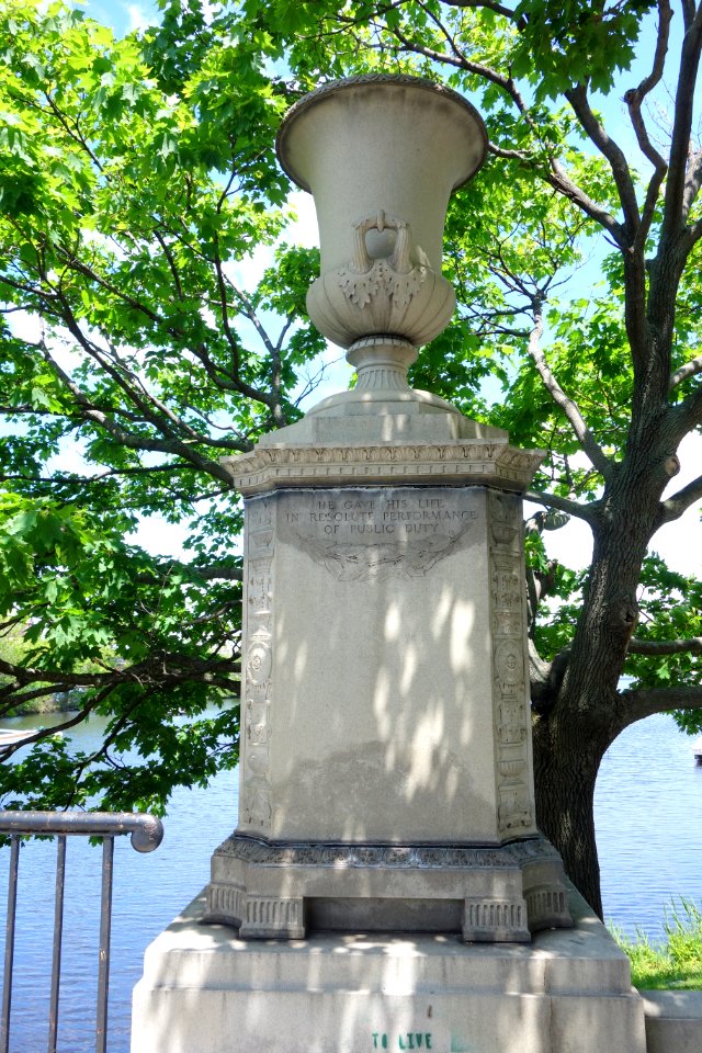 Edwin Upton Curtis Memorial - Charles River Esplanade - Boston, MA - DSC02586