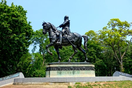 Edward VII Monument - Toronto, Canada - DSC00220
