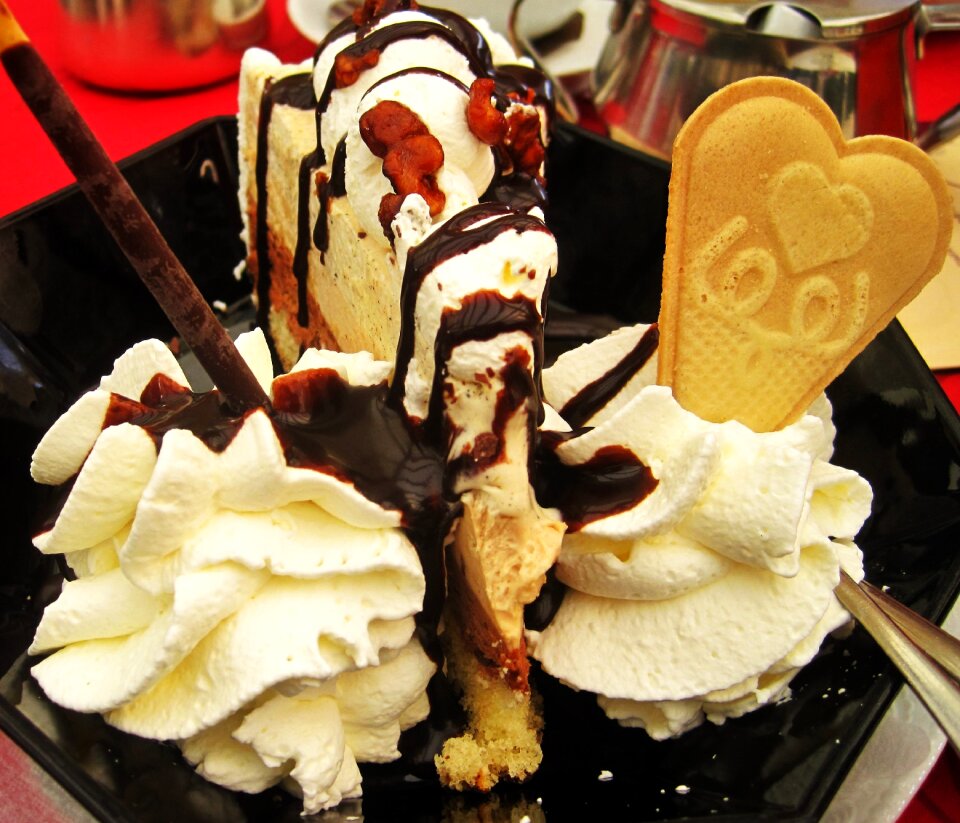 Ice ice cream cake cream