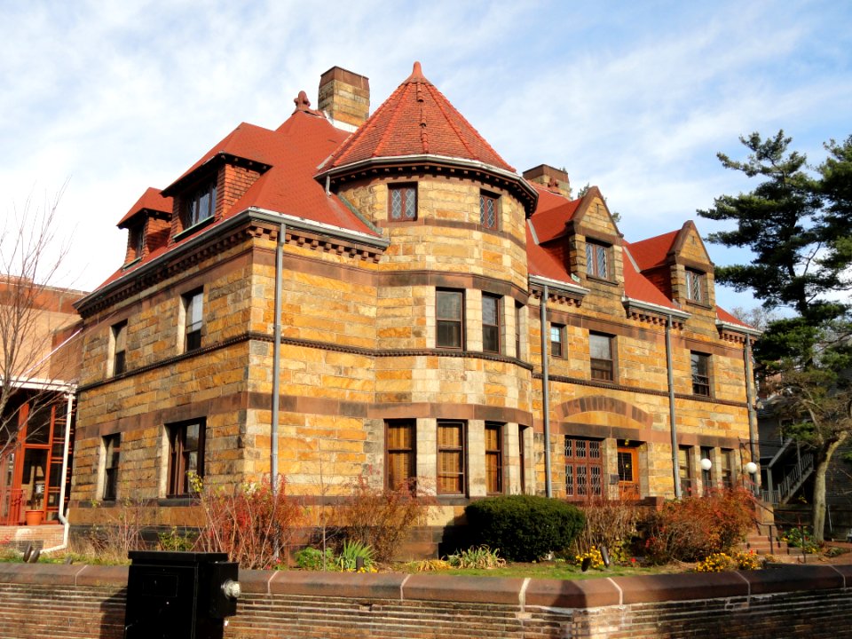 Edwin H. Abbot House (Longy School of Music) - Cambridge, MA - DSC00377