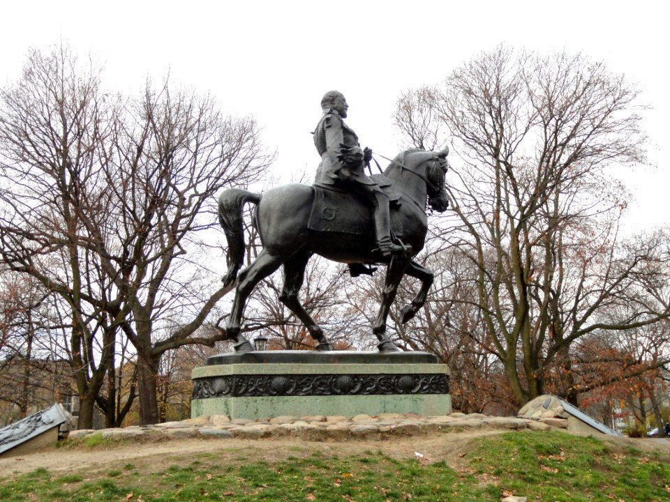 Edward VII Monument, Toronto - DSC09882