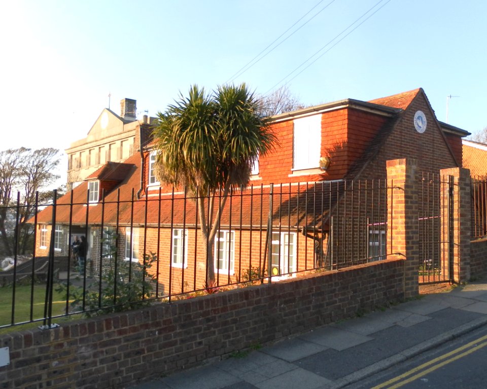 Edward Riley Memorial Hall (Brighton Deaf Centre), Carlton Hill, Brighton (October 2011)