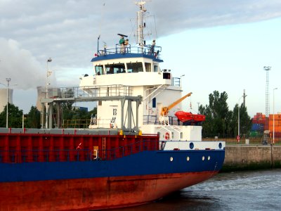 Eems Dart - IMO 9195640 leaving Berendrechtsluis, Port of Antwerp pic3
