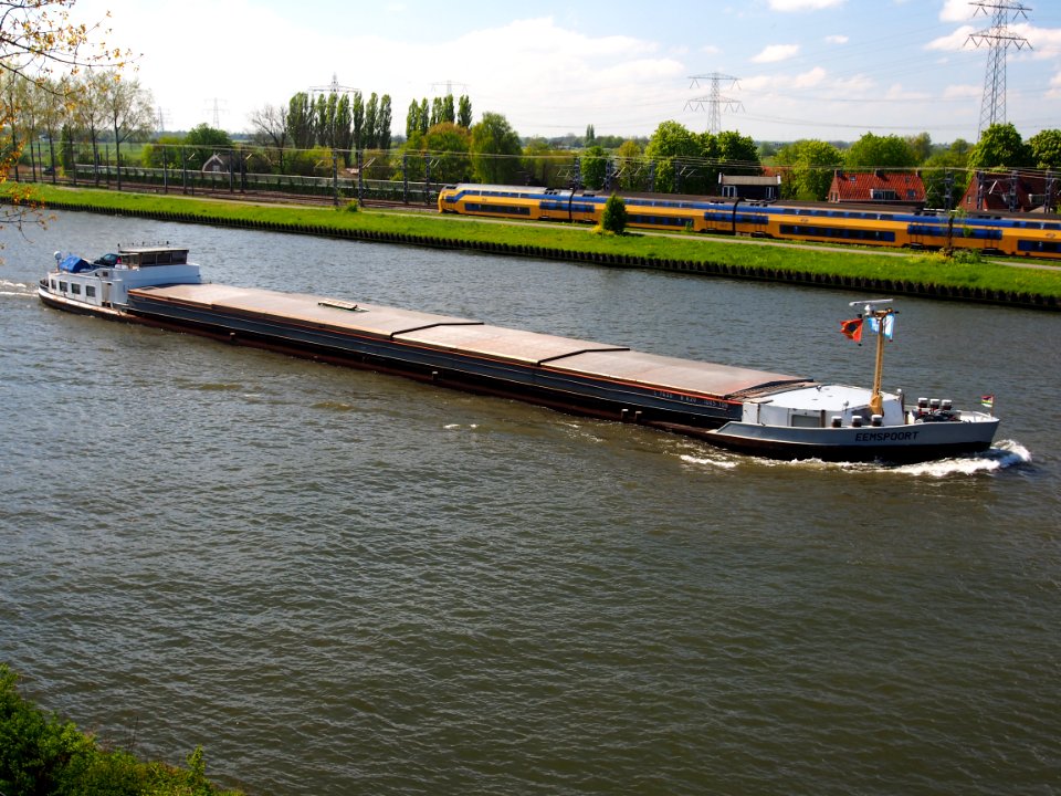 Eemspoort, ENI 02204709 at the Amsterdam-Rhine canal, pic2