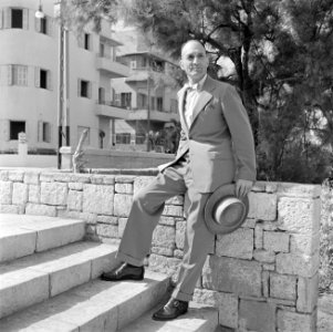 Edward A. Norman van Macy's N.Y. tijdens zijn bezoek aan Israel in 1949 als pres, Bestanddeelnr 255-1444