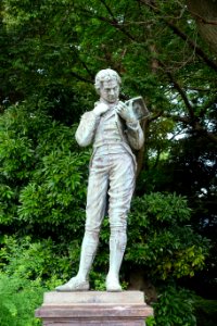 Edward Jenner by Yonehara Unkai, 1897, bronze - Tokyo National Museum - Tokyo, Japan - DSC08048