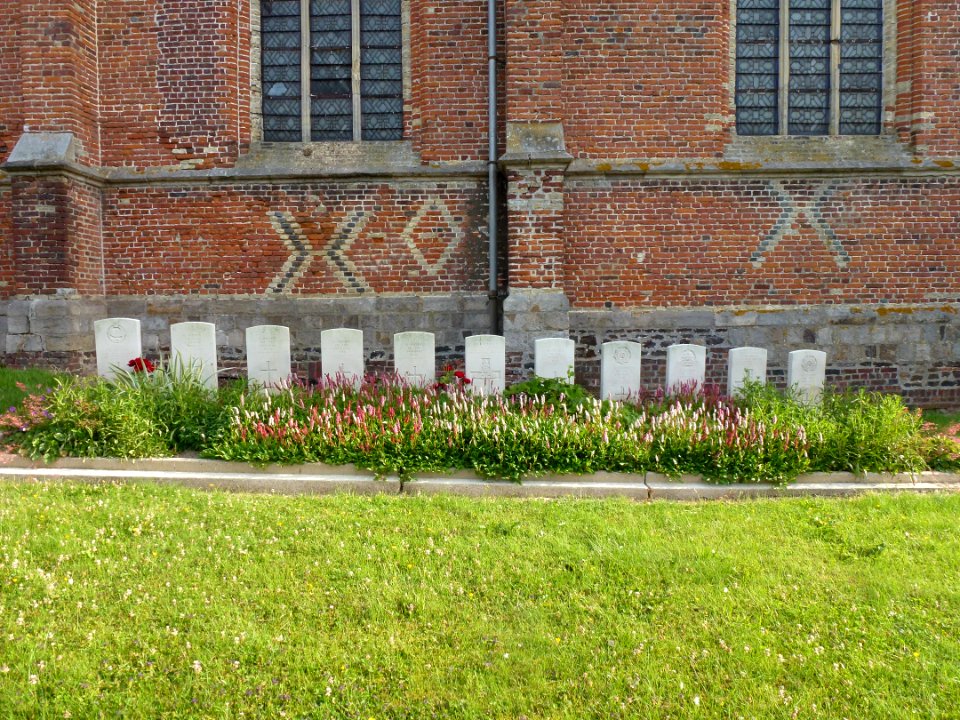 Eecke (Nord, Fr) 11 Commonwealth war graves