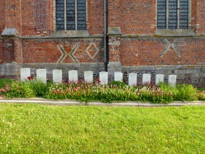 Eecke (Nord, Fr) 11 Commonwealth war graves