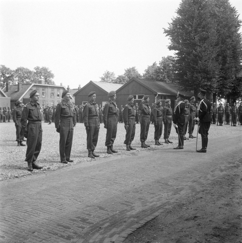 Eedaflegging Koninklijke Landmacht, Bestanddeelnr 901-8689