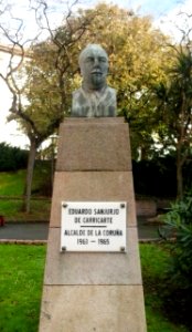 Eduardo Sanjurjo de Carricarte monumento na Coruña