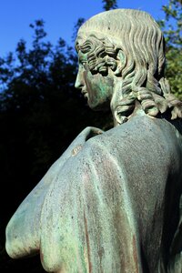 Villa cimbrone amalfi coast statue