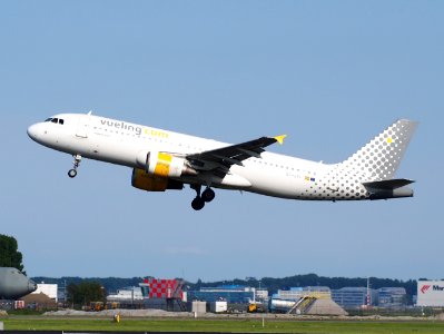EC-JYX Vueling - Airbus A320-214 take-off from Schiphol (AMS - EHAM), The Netherlands, 18may2014, pic-1