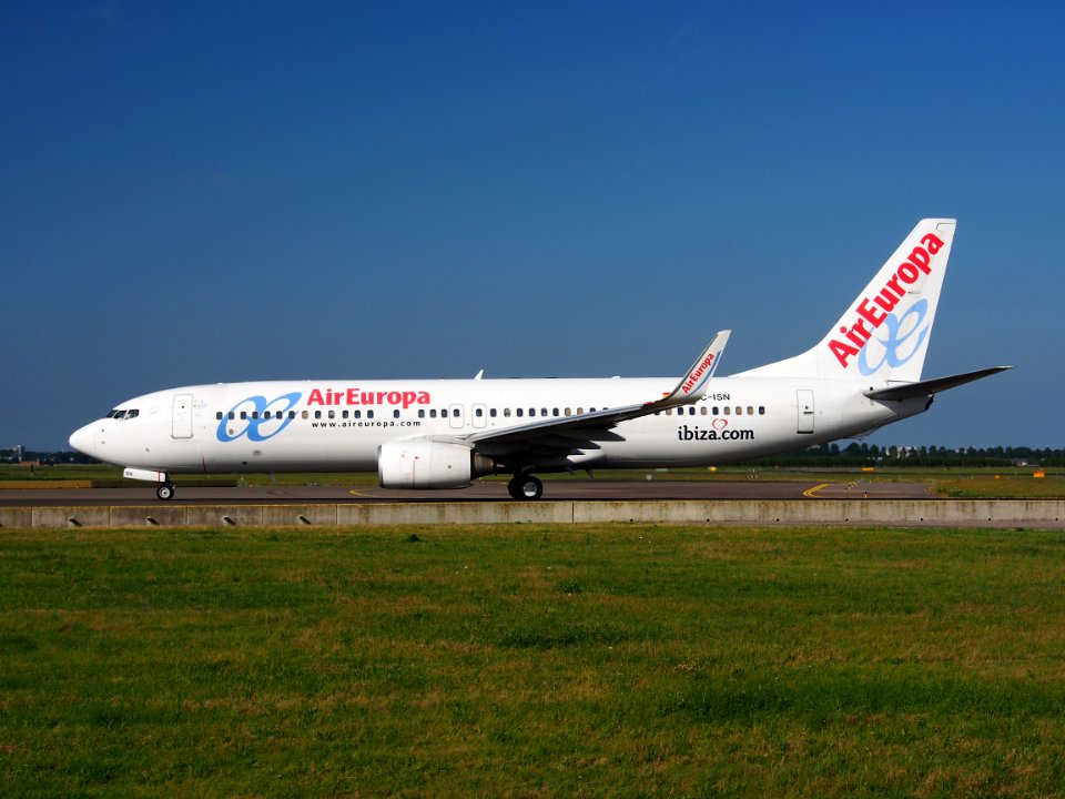 EC-ISN Boeing 737-86Q Air Europa cn 30291 taxiing 18july2013 pic-004