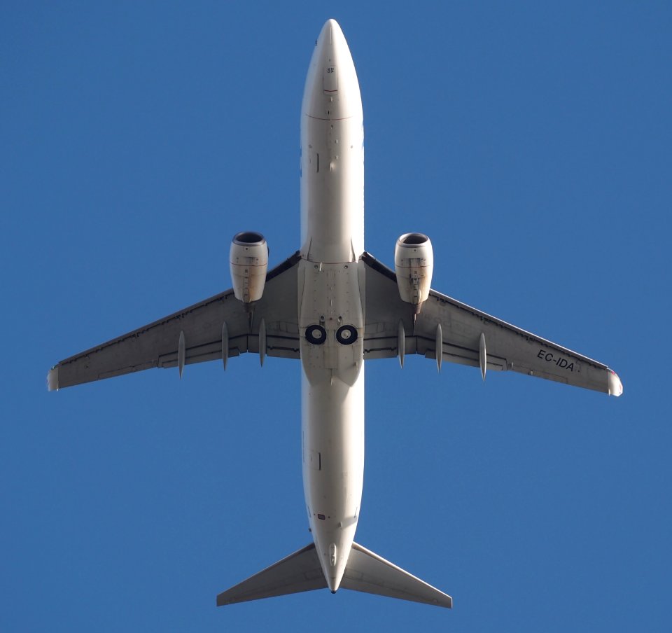 EC-IDA takeoff from Schiphol