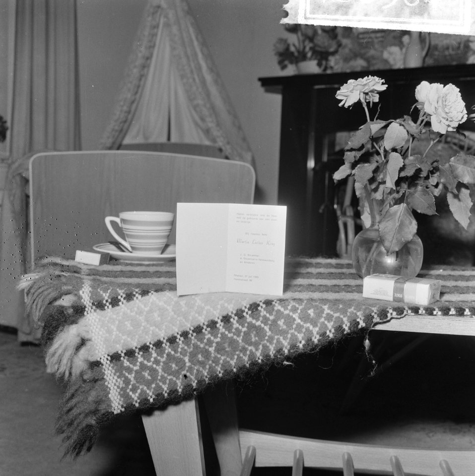 Echtpaar in Rhenen hun zoon Martin Luther King genoemd geboortekaartje, Bestanddeelnr 918-0364
