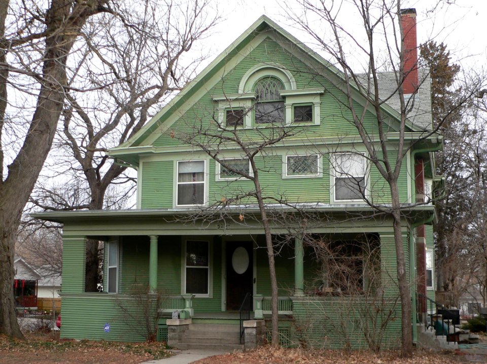 Edgar A. Burnett house (Lincoln, Nebraska) from S 1