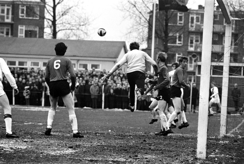 EDO tegen Ajax 0-4 in KNVB-beker. Spelmoment, Bestanddeelnr 923-0765