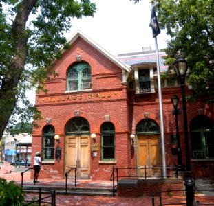 Edgewater Village Hall SI jeh