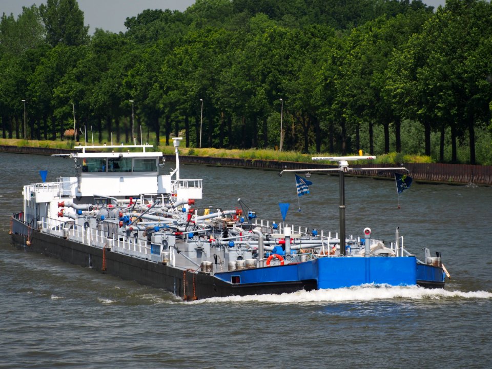 Edgar Jaegers - ENI 04304760, Amsterdam-Rijn kanaal, pic2