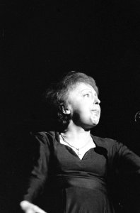 Edith Piaf zingt in ons land, Bestanddeelnr 914-6441