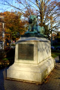 Edgar Palmer Memorial by Charles R. Knight, 1944 - Palmer Square - Princeton University - Princeton, NJ -DSC00878