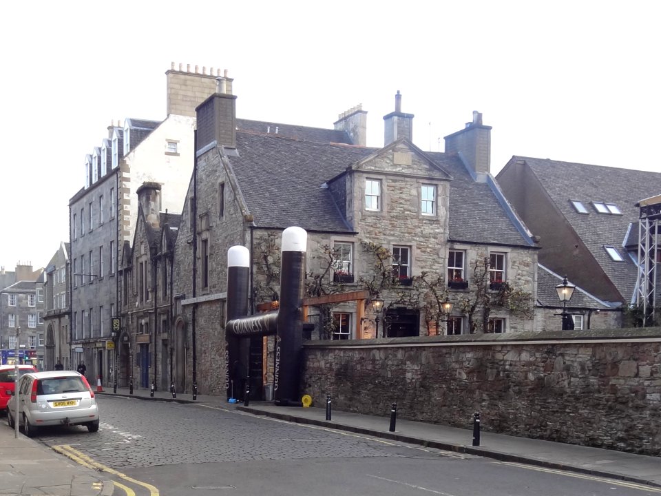 Edinburgh, 34, 36, 38 West Nicolson Street, Pear Tree