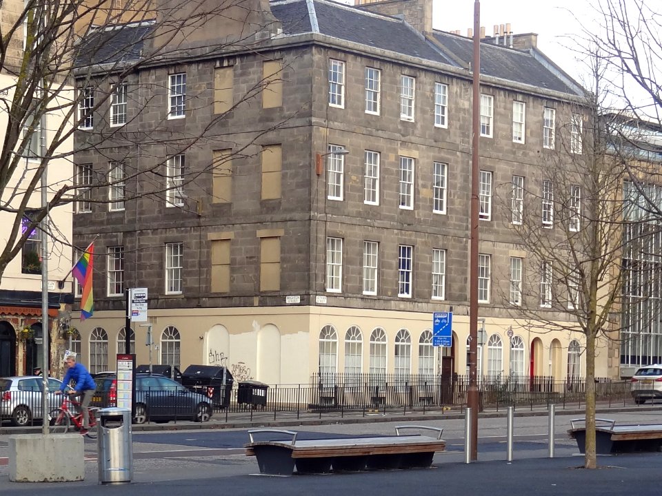 Edinburgh, 29-39 Lothian Street