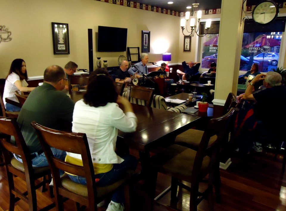 Edison NJ The Coffee House MKS performs acoustic music