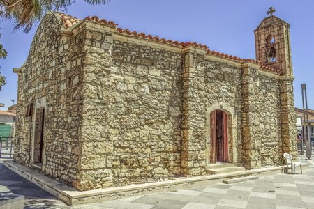 Church architecture old