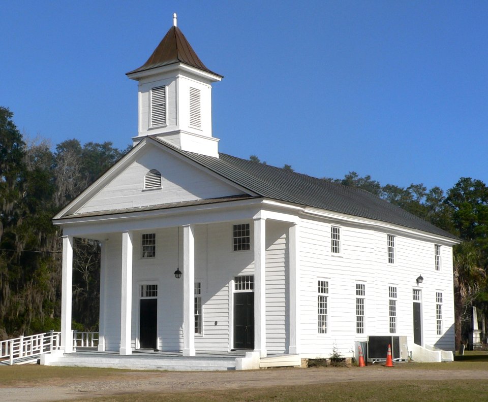 Edisto Island Baptist Church from S 1
