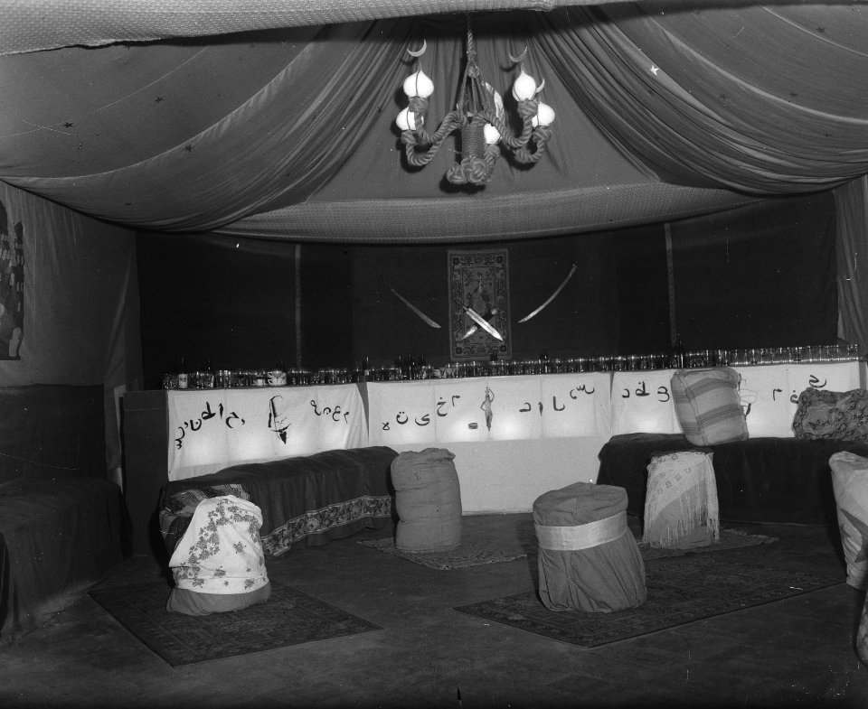 Een Arabische tent, Bestanddeelnr 902-5108