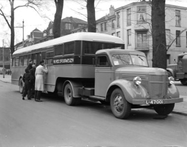 Een der nieuwe bussen van de Nederlandse Spoorwegen, Bestanddeelnr 901-4399