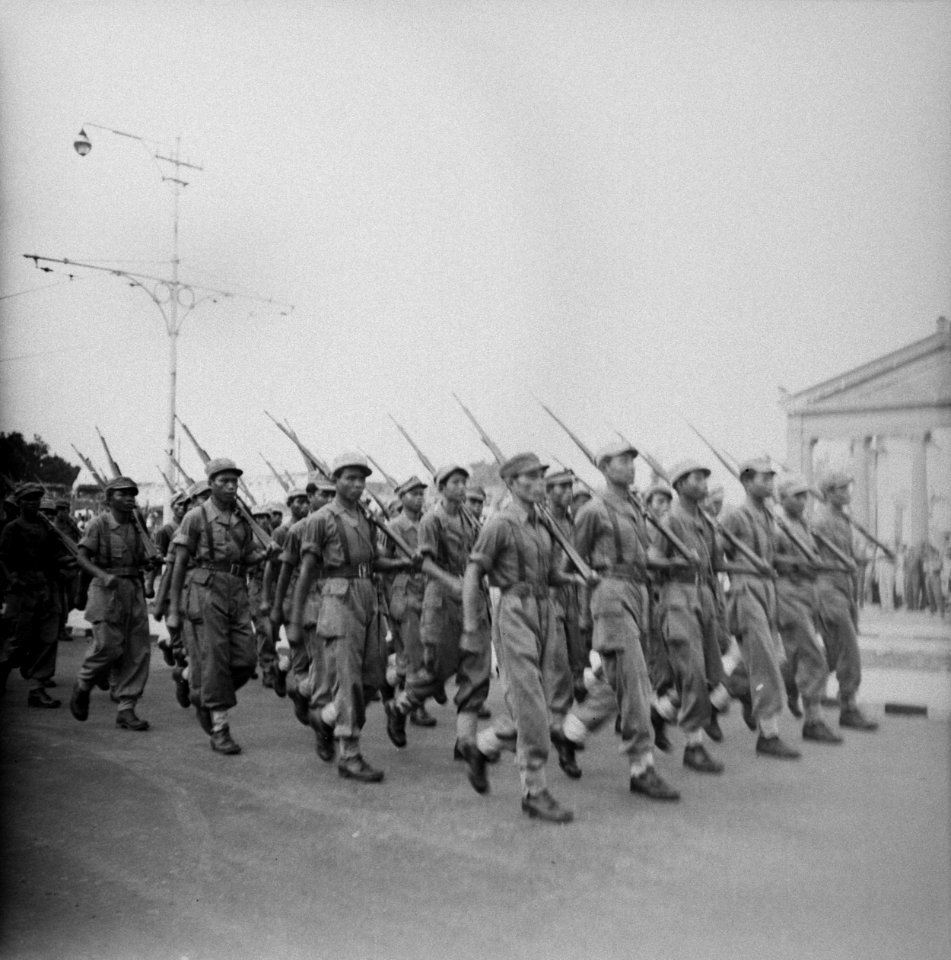 Een detachement KNIL of militie, Bestanddeelnr 11125